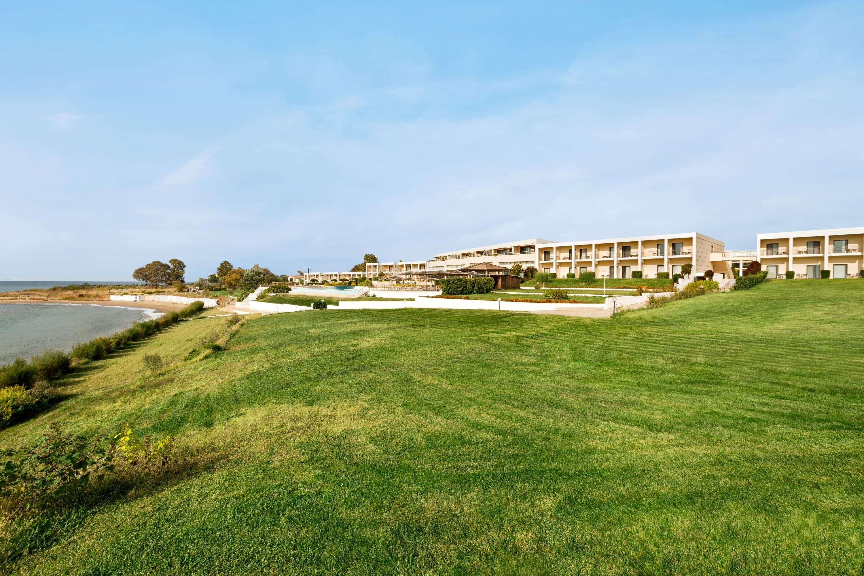 فندق رامادا بلازا باي ويندهام ثراكي أليكسانثيربوليس المظهر الخارجي الصورة The resort