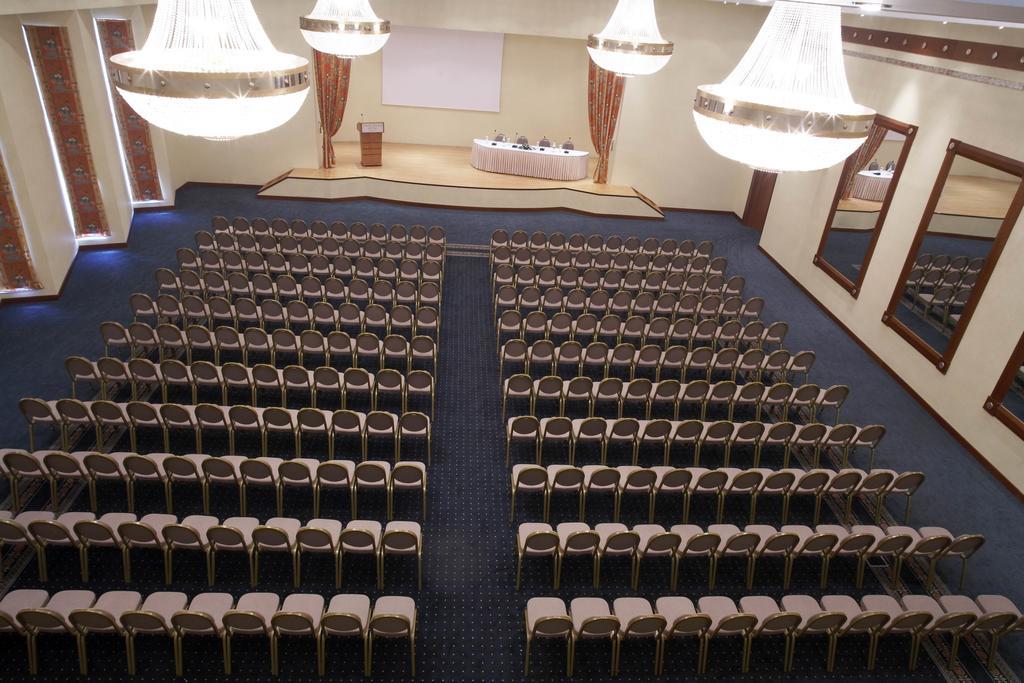 فندق رامادا بلازا باي ويندهام ثراكي أليكسانثيربوليس المظهر الخارجي الصورة The main conference hall